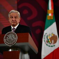 Con tres puntos AMLO fija su postura en torno al movimiento feminista
