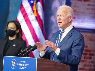 Biden advierte que morirá más gente por covid-19 si Trump sigue bloqueando transición