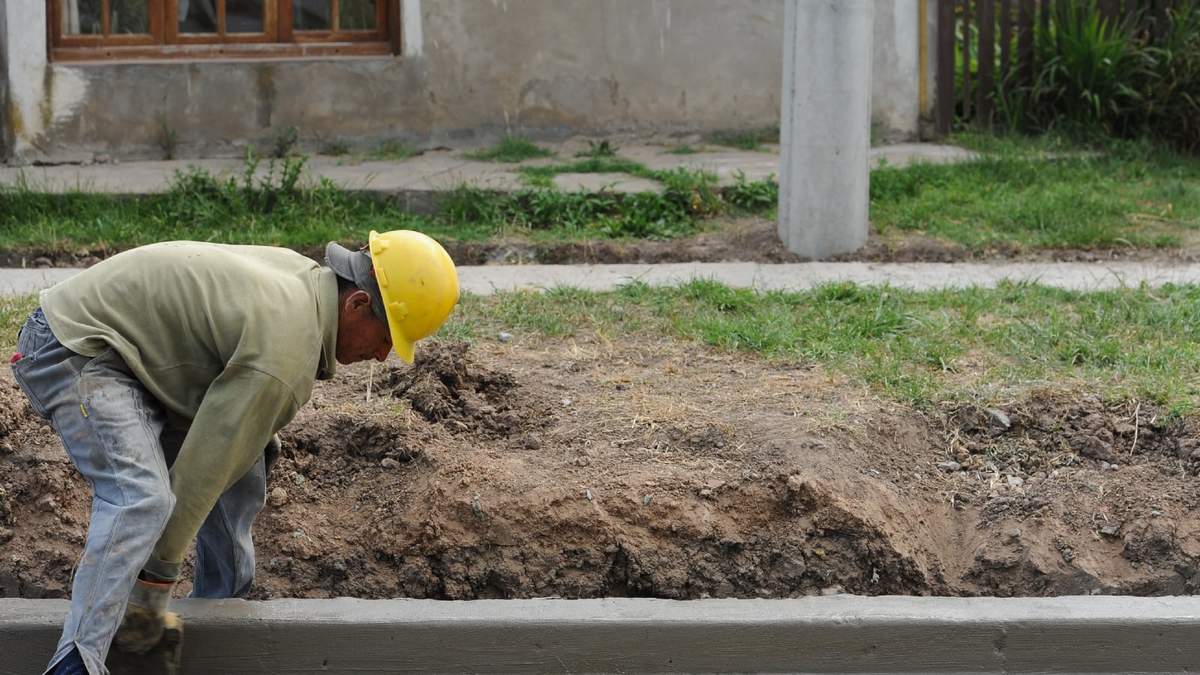 El corte en Autovía Norte se debe a las obras para mejorar el servicio de agua. Fuente: (Twitter)