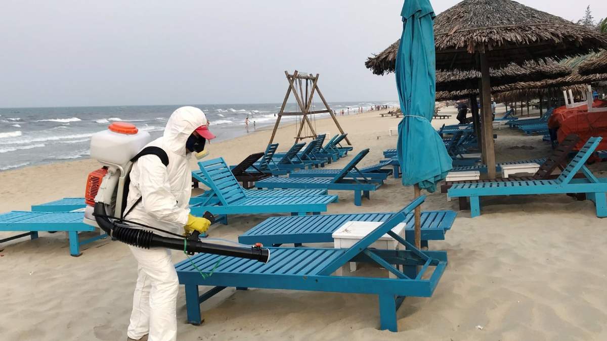 Playa española. Fuente: (Twitter).