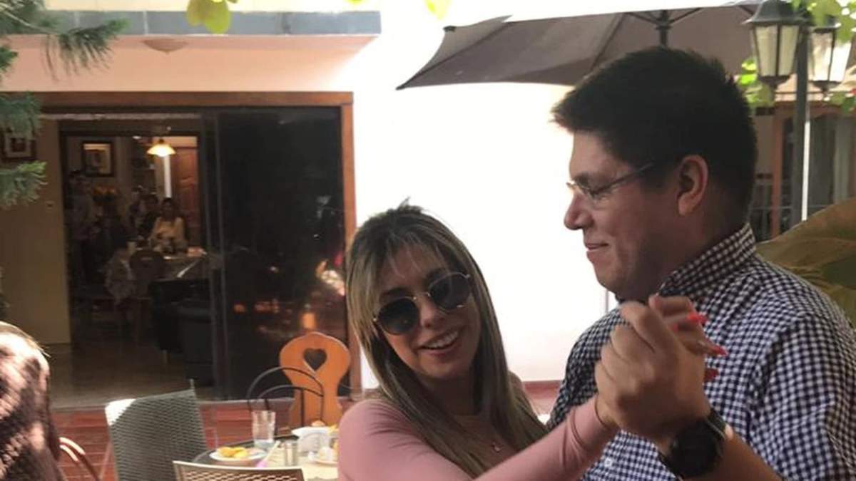 Juan Carlos Portillo en la fiesta del escándalo. Fuente: (Twitter)