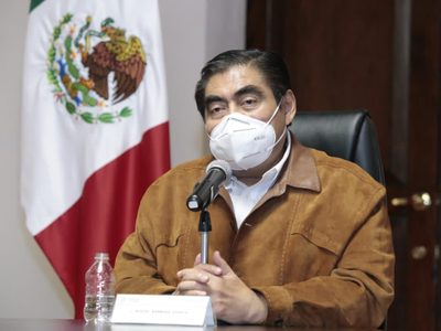Barbosa dice que 'mandó a chingar a su madre' a Eukid Castañón por amenazas
