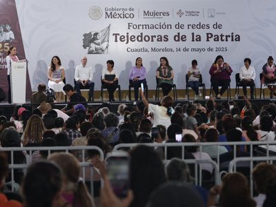 “¡Seguridad, seguridad!”, gritan mujeres a Sheinbaum durante acto público en Cuautla (Video)