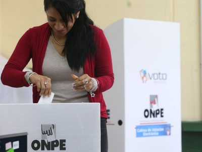 Elecciones en Perú: cómo votarán los peruanos en el extranjero