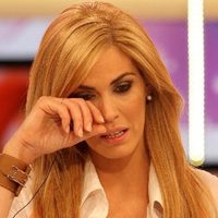 "Solo nos queda rezar": Viviana Canosa recibió la peor noticia al aire y se quebró