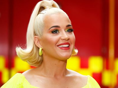 “The Firework”: Katy Perry no espera dar a luz y lanzó una inspiradora línea de calzado