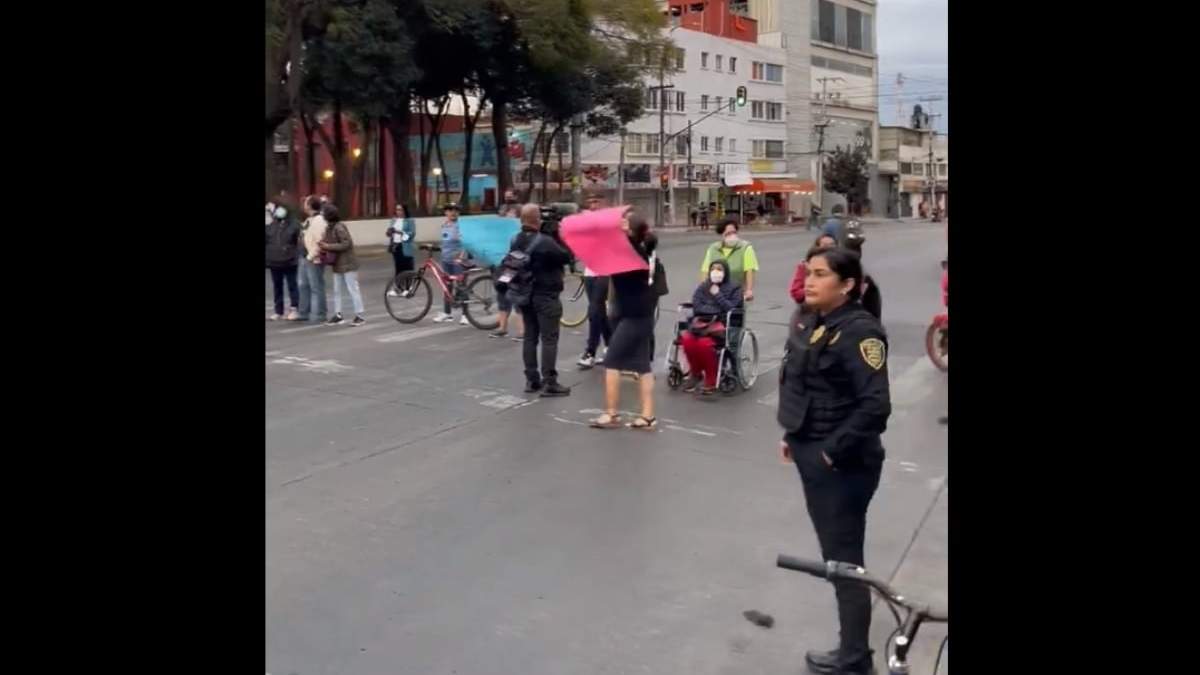 Los manifestantes bloquearon la avenida Patriotismo