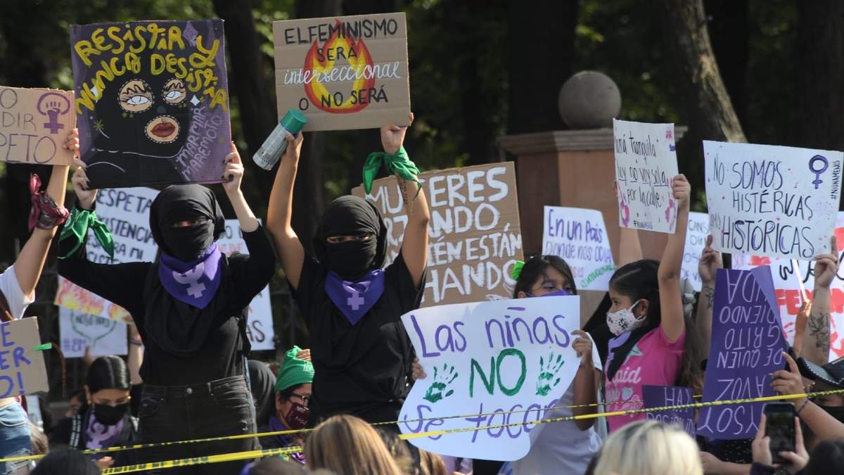 Marcha 8M en estados. Querétaro