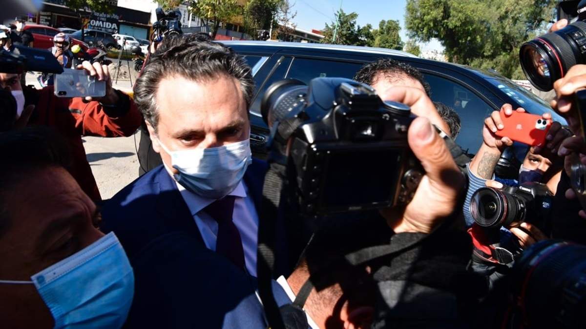 El exdirector de Pemex, Emilio Lozoya, a su llegada a una audiencia este miércoles