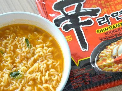 En sencillos pasos: cómo hacer el ramyeon picante que es muy popular en Corea