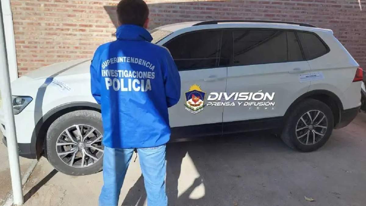 Los papeles del vehículos estaban adulterados. Fuente: (Policía de Neuquén).