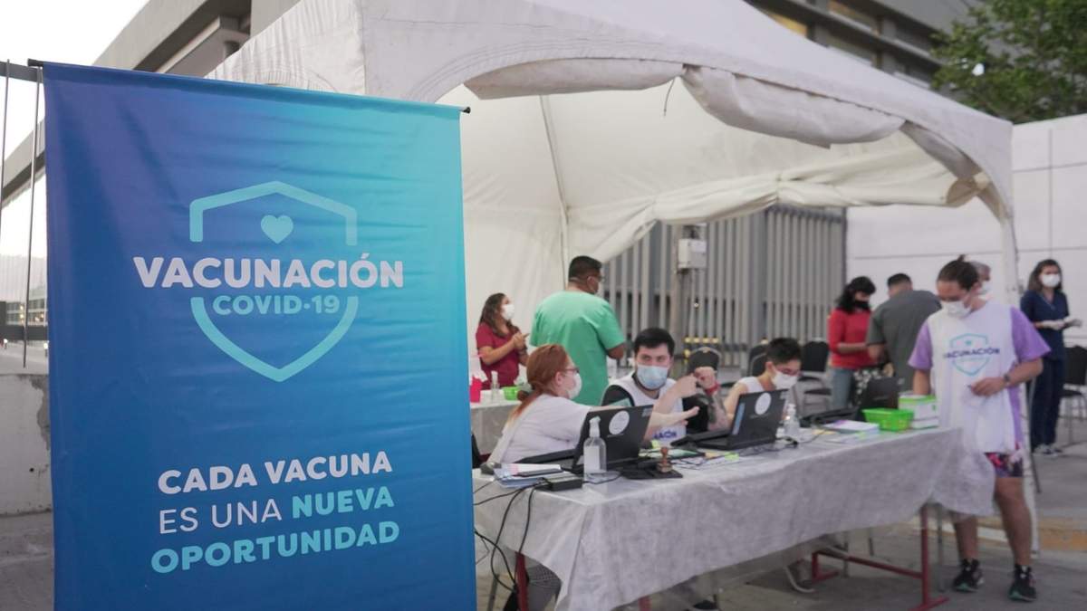 Un centro de vacunación contra el coronavirus en Neuquén. Fuente: (Ministerio de Salud de Neuquén)