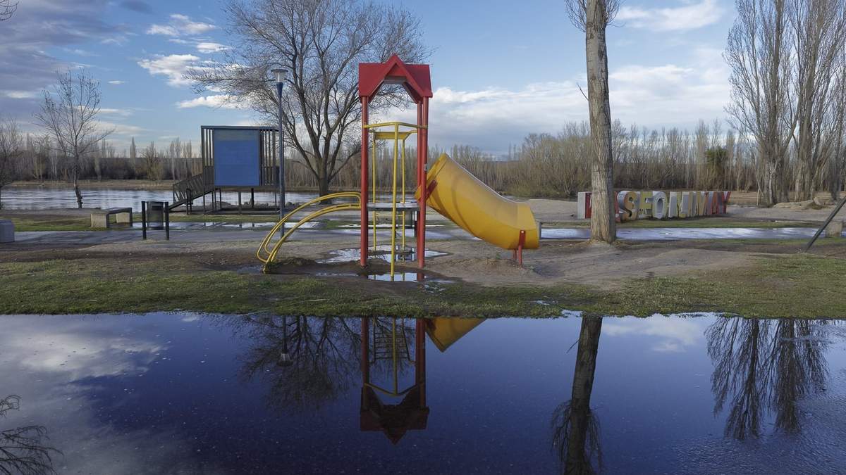 Paseo de la Costa de Neuquén capital. Fuente: (Emiliano Ortiz)