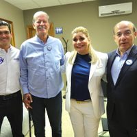 Felipe Calderón y Vicente Fox respaldan a Maru Campos en evento del PAN en Chihuahua