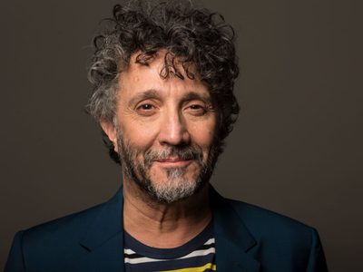 El impresionante cambio de look de Fito Páez en menos de un minuto