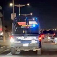Autodefensas de Tecámac detienen a un policía por presunta extorsión, pero el MP lo deja libre
