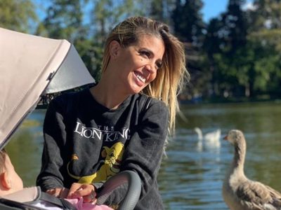 Flotando de amor: a pura sonrisa, Virginia Gallardo y el nuevo retrato de Martina que nos enamoró