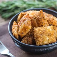 Ravioles crocantes: aprovechá la pasta sobrante del finde para este plato delicioso