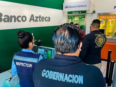 Salinas Pliego llama "gobernadorcillo" a Javier Corral tras clausura de Banco Azteca en Chihuahua