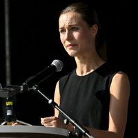“Soy humana”: Sanna Marin lloró al hablar sobre la difícil semana que pasó por los videos filtrados