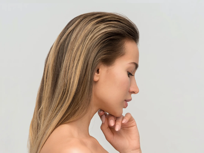 Las tinturas están re caras: mirá cómo podés aclarar tu cabello con esta planta y de forma natural