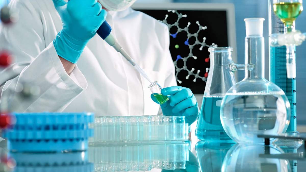 Otorgan la habilitación definitiva al laboratorio del Hospital Castro Rendón. Fuente: (Twitter)