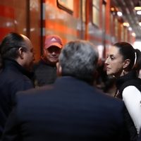 Sheinbaum vuelve a reunirse con trabajadores del Metro para “escuchar sus necesidades”