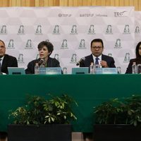 Magistrados del TEPJF defienden aval a "El Bronco", culpan al INE y "huyen" de la prensa