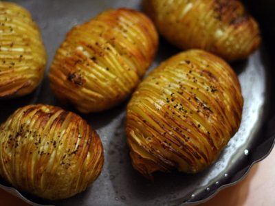 Papas Hasselback, prácticas y gourmet