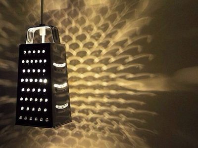 Convertí un rallador viejo en una lámpara con estilo industrial: un tesoro decorativo para principiantes