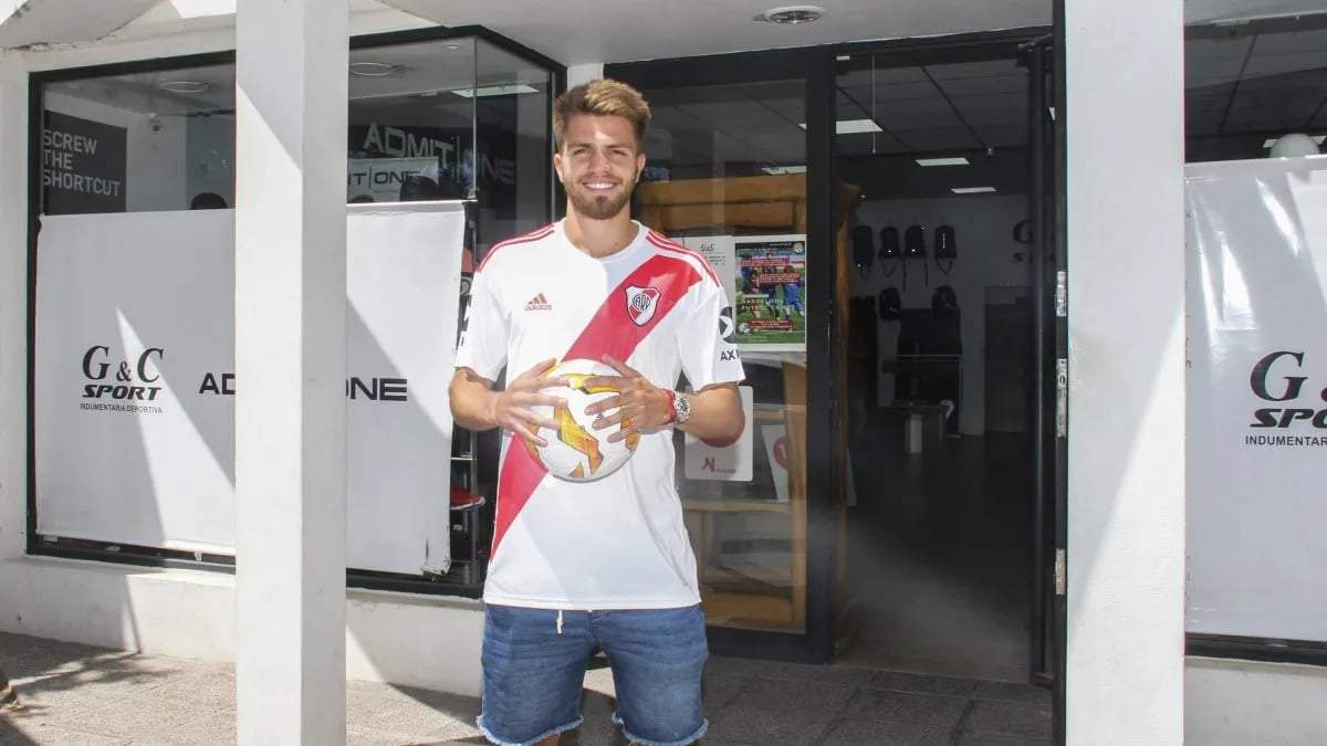 Ezequiel Centurión, jugador de River actualmente a préstamo en Estudiantes de Caseros.