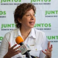 Crece la tensión política: cuestionan el accionar del gobierno frente al coronavirus