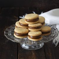 Alfajorcitos sablée con solo 3 ingredientes y sin huevo: una receta tentadora para tus meriendas