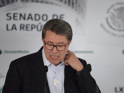 El día en que a Ricardo Monreal el espionaje le salvó la vida