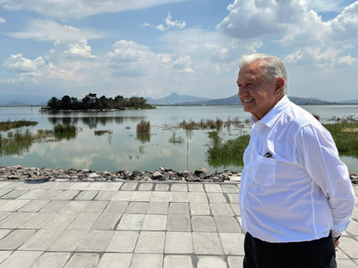 Denuncian derrame en el Lago de Texcoco por deficiencias en la infraestructura