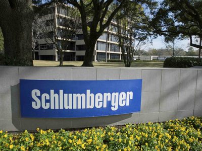 Schlumberger vende su participación en Vaca Muerta