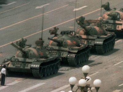 China retira libros y documentales sobre la masacre de