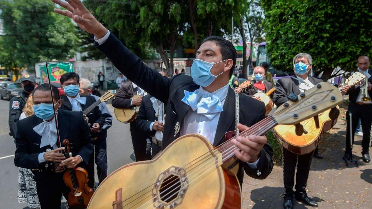 Mariachis en México. Fuente: (Twitter)