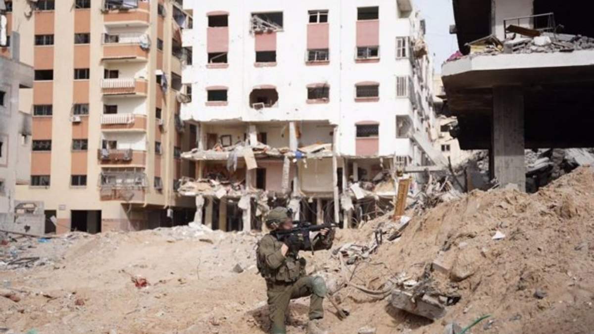 Tropas israelíes en operaciones militares en la Franja de Gaza