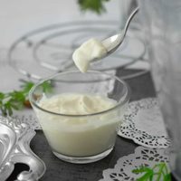 El yogur está cada vez más caro: así podés prepararlo en casa y que te rinda mucho más