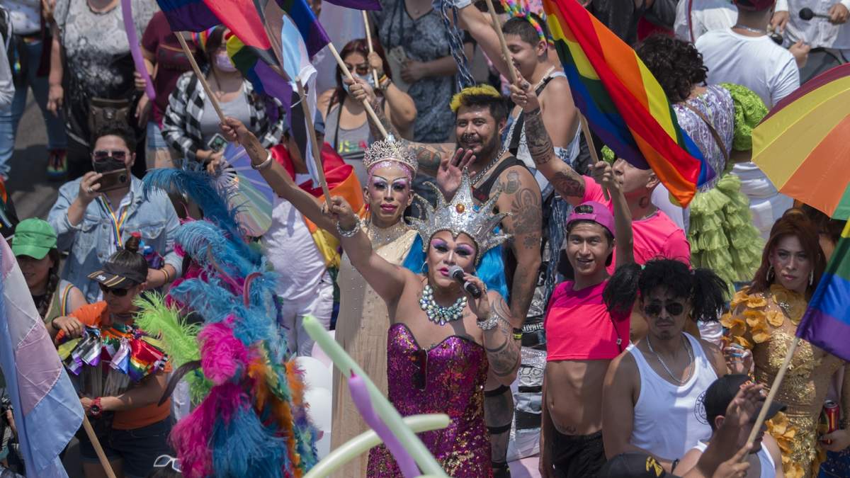 Marcha del orgullo LGBTTTIQA+