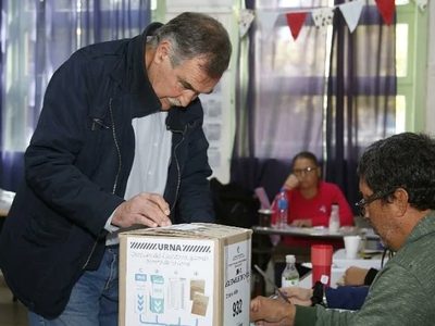 Bertoldi sobre la derrota en Centenario: “La gente evidentemente quería un cambio”