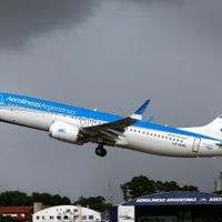 Aerolíneas Argentinas envía tres vuelos a Río de Janeiro para repatriar a los varados en Brasil