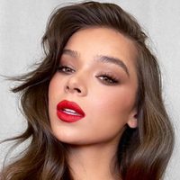Labios rojos: el ícono beauty que vuelve a marcar tendencia de cara a la primavera 2025