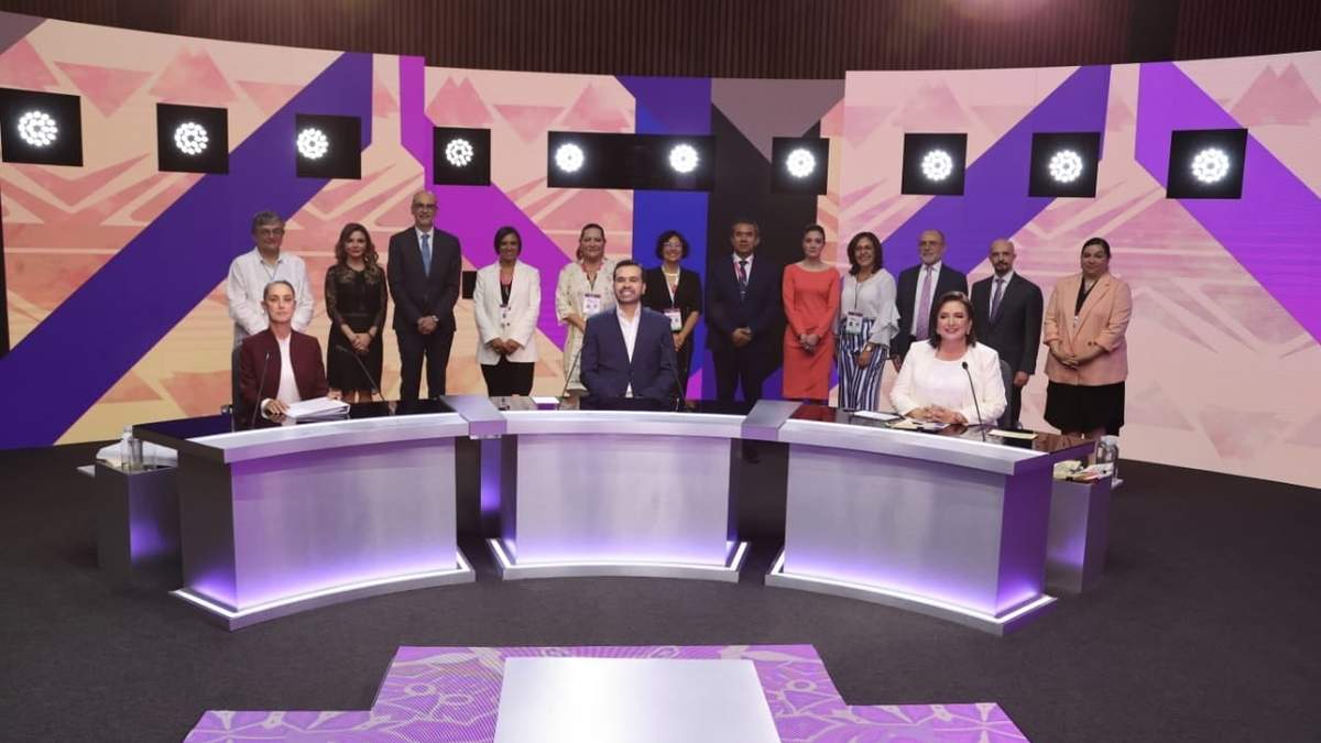 Primer debate presidencial organizado por el INE