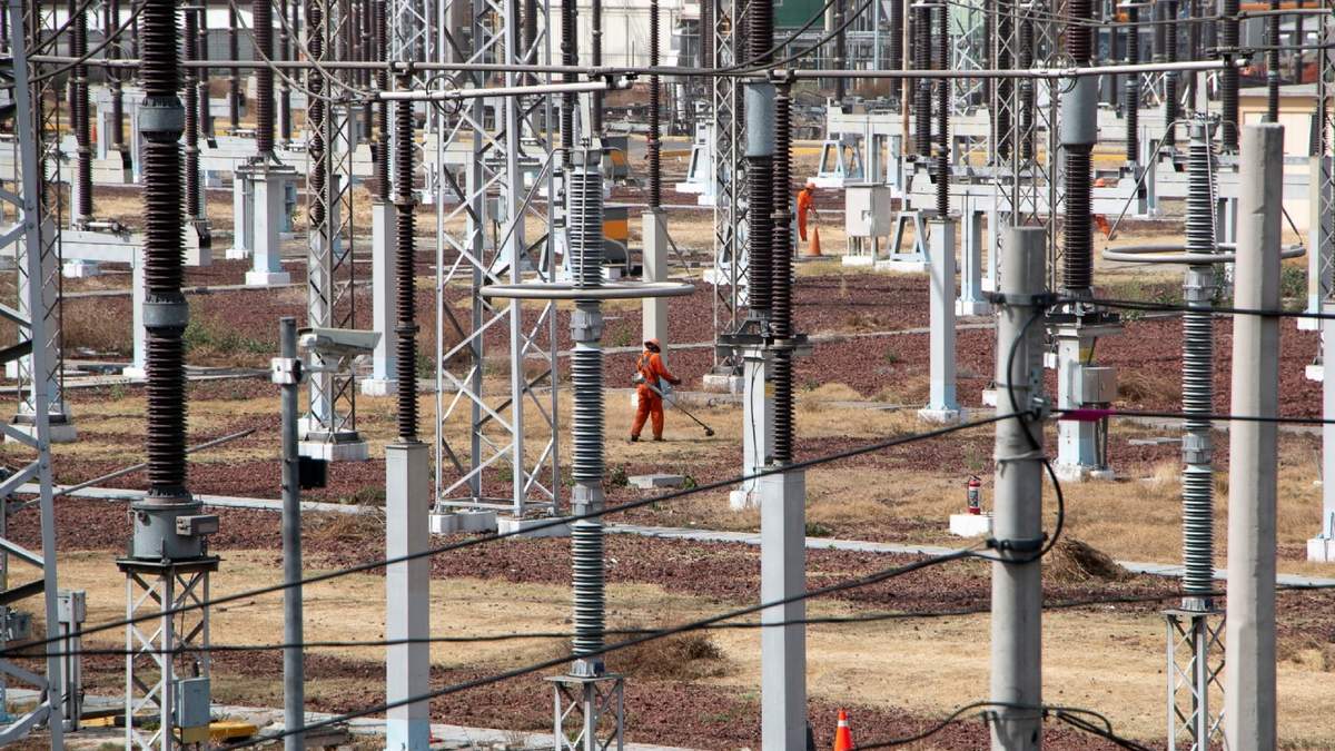Instalaciones de la Central Generadora de Energía perteneciente a la Comisión Federal de Electricidad