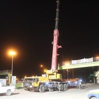 En Centenario, sacaron dos tramos de la pasarela peatonal