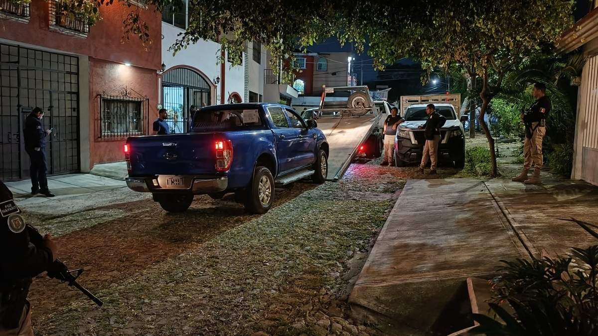 El traslado de la camioneta de la casa de "Chakín"