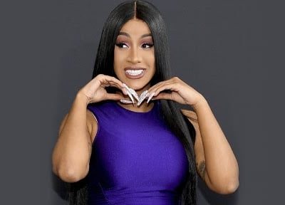 ¡Para el recuerdo! El divertido cruce en redes entre Cardi B y Laura Bozzo