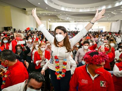 Carolina Viggiano se registra como precandidata de Va por México a la gubernatura de Hidalgo